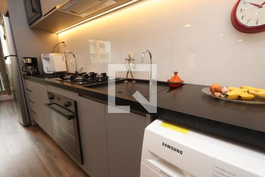 Cozinha de apartamento à venda com 2 quartos, 51m² em Vila Mariana, São Paulo