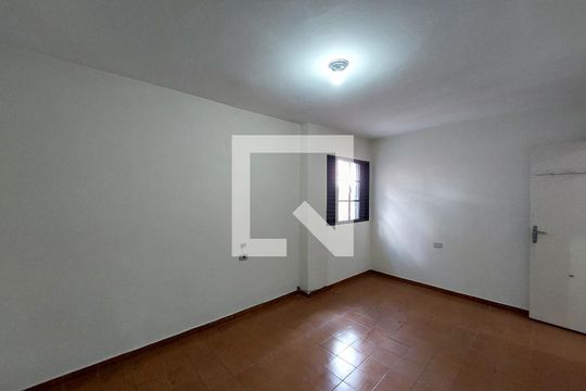 Quarto 2 de casa para alugar com 2 quartos, 242m² em Jardim Prudência, São Paulo