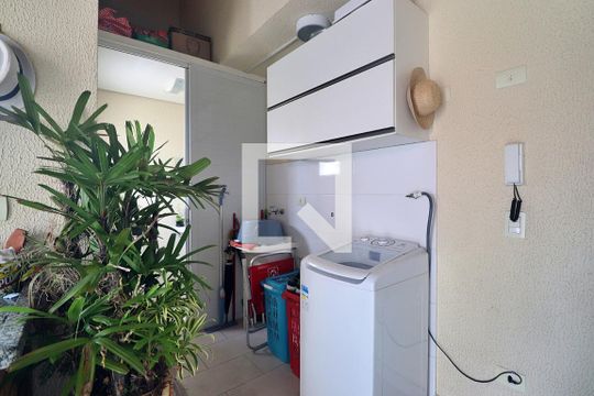 Área de Serviço de apartamento para alugar com 2 quartos, 92m² em Vila Curuca, Santo André