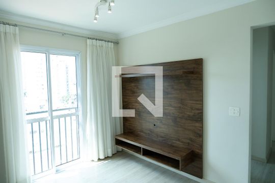 Sala de apartamento à venda com 2 quartos, 46m² em Vila Osasco, Osasco