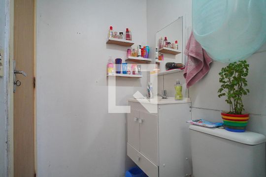 Banheiro de apartamento à venda com 2 quartos, 46m² em Duque de Caxias, São Leopoldo