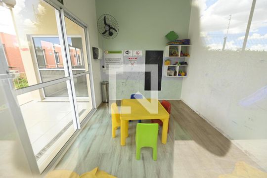 Área comum de apartamento para alugar com 2 quartos, 62m² em Setor Faicalville, Goiânia