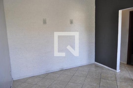 Sala de casa à venda com 3 quartos, 150m² em Higienópolis, Rio de Janeiro