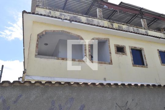 fachada de casa à venda com 3 quartos, 150m² em Higienópolis, Rio de Janeiro