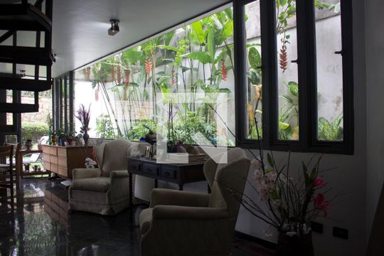 sala de casa à venda com 4 quartos, 430m² em Jardim Vitoria Regia (zona Oeste), São Paulo
