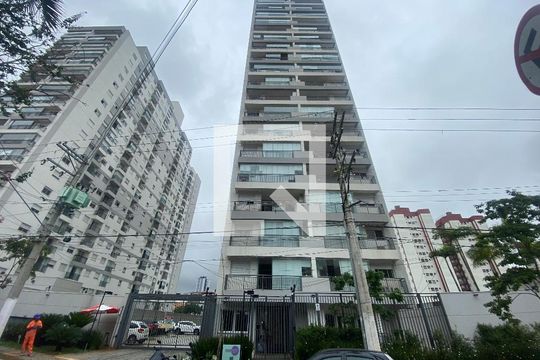 Fachada de apartamento para alugar com 1 quarto, 39m² em Vila Invernada, São Paulo