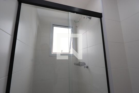 Banheiro de apartamento para alugar com 1 quarto, 26m² em Jardim Planalto, São Paulo