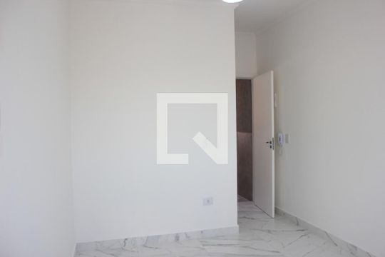 Quarto kitnet de kitnet/studio para alugar com 1 quarto, 15m² em Jardim Santa Mena, Guarulhos