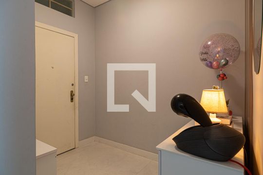 Sala - Hall de entrada do apartamento de apartamento para alugar com 1 quarto, 80m² em Bela Vista, São Paulo