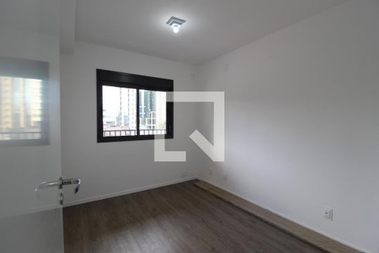 Quarto de kitnet/studio para alugar com 1 quarto, 31m² em Moema, São Paulo