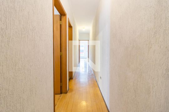 Corredor de casa para alugar com 3 quartos, 100m² em Vila Nova Conceição, São Paulo
