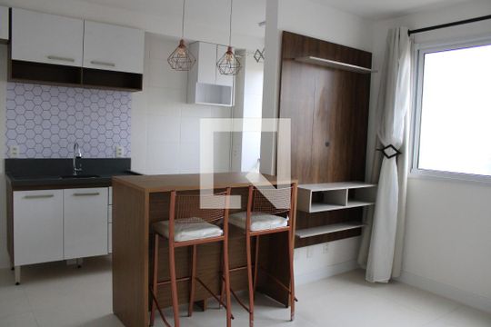 Apartamento para alugar com 2 quartos, 40m² em Jardim Jaqueline, São Paulo