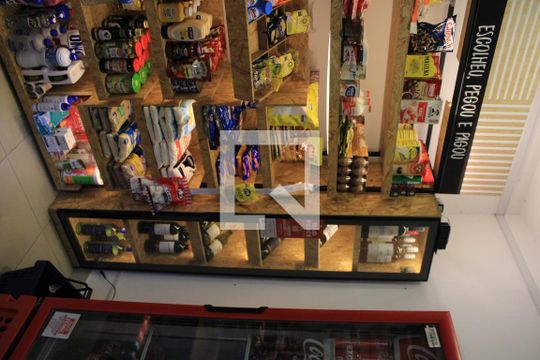 Mercado de apartamento para alugar com 2 quartos, 40m² em Jardim Jaqueline, São Paulo
