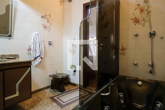 Banheiro Banheiro SuíteSuíte de casa à venda com 3 quartos, 600m² em Barcelona, São Caetano do Sul