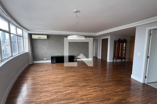 Apartamento para alugar com 3 quartos, 180m² em Jardim Paulistano, São Paulo