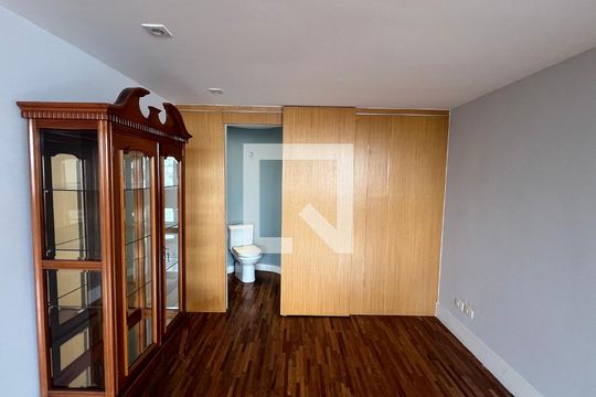 Sala de apartamento para alugar com 3 quartos, 180m² em Jardim Paulistano, São Paulo