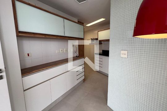 Cozinha - Armários de apartamento para alugar com 3 quartos, 180m² em Jardim Paulistano, São Paulo
