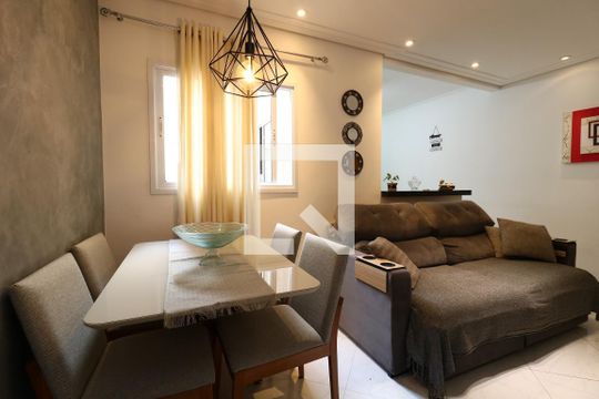 Sala de apartamento à venda com 2 quartos, 118m² em Vila Helena, Santo André