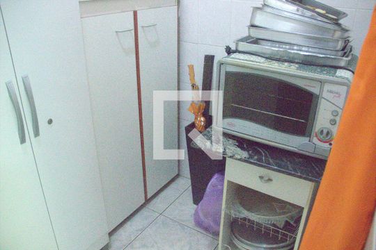 Cozinha de casa para alugar com 4 quartos, 350m² em Vila Angelica, Sorocaba