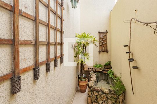 Jardim de inverno de casa à venda com 3 quartos, 120m² em Vila Nair, São Paulo