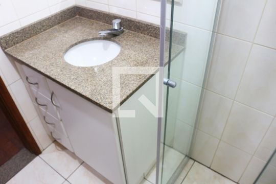 Banheiro 1 de apartamento à venda com 2 quartos, 75m² em Santa Maria, Santo André