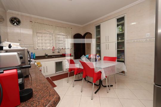 Cozinha de casa à venda com 3 quartos, 150m² em Vila California, São Paulo