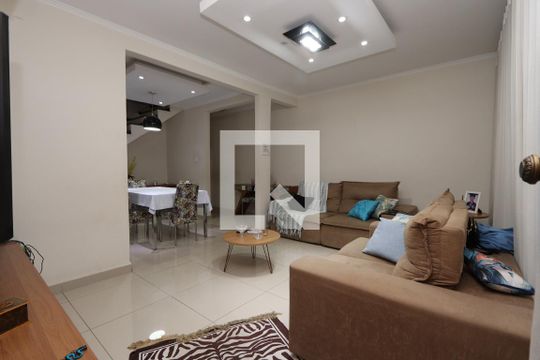 Casa à venda com 3 quartos, 150m² em Vila California, São Paulo