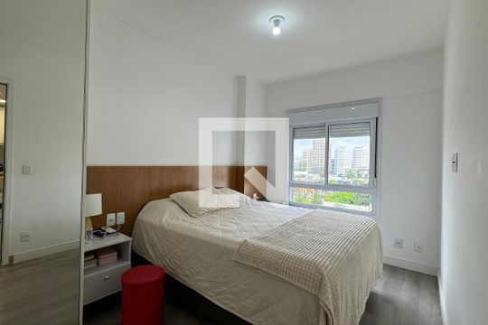 Suíte 1 de apartamento à venda com 1 quarto, 50m² em Alphaville Industrial, Barueri