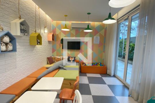 Brinquedoteca de apartamento à venda com 1 quarto, 50m² em Alphaville Industrial, Barueri