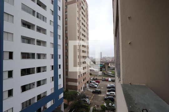 Vista da Sacada de apartamento para alugar com 3 quartos, 64m² em Vila Divina Pastora, São Paulo