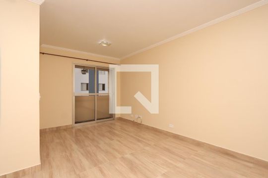 Sala de apartamento para alugar com 3 quartos, 64m² em Vila Divina Pastora, São Paulo