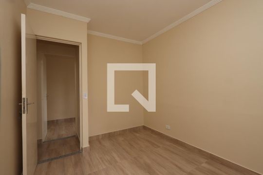 Quarto 1 de apartamento para alugar com 3 quartos, 64m² em Vila Divina Pastora, São Paulo
