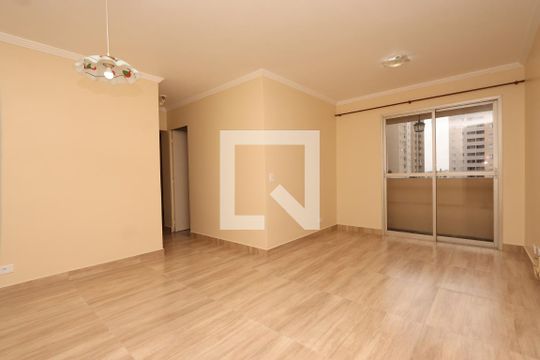 Apartamento para alugar com 3 quartos, 64m² em Vila Divina Pastora, São Paulo