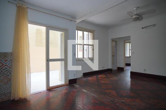Apartamento à venda com 2 quartos, 88m² em Floresta, Porto Alegre