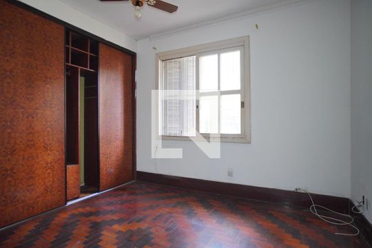 Quarto 1 de apartamento à venda com 2 quartos, 88m² em Floresta, Porto Alegre