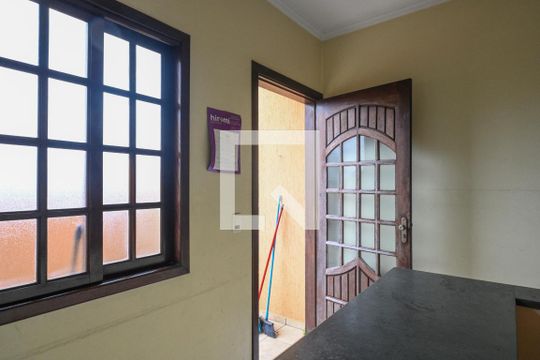 Area de Serviço de casa à venda com 3 quartos, 300m² em Jardim Maria Estela, São Paulo