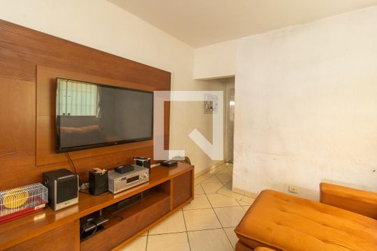 Sala de casa à venda com 4 quartos, 160m² em Jardim Lisboa, São Paulo