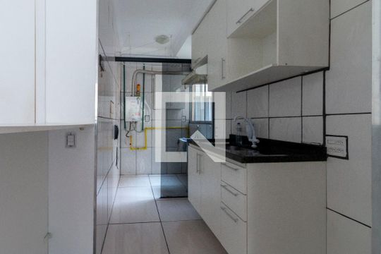 Cozinha de apartamento à venda com 2 quartos, 38m² em Colônia (zona Leste), São Paulo