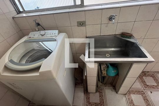Área de Serviço de apartamento para alugar com 2 quartos, 92m² em Pinheiros, São Paulo