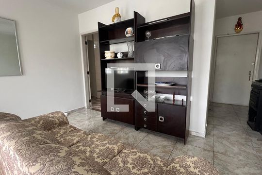 Sala de TV de apartamento para alugar com 2 quartos, 92m² em Pinheiros, São Paulo