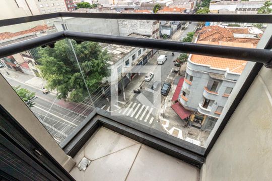 Varanda de kitnet/studio para alugar com 1 quarto, 13m² em Campos Elíseos, São Paulo