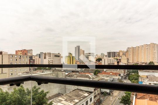 Varanda de kitnet/studio para alugar com 1 quarto, 13m² em Campos Elíseos, São Paulo