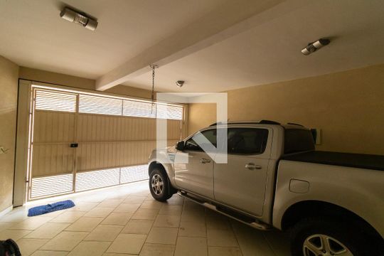 Garagem de casa de condomínio à venda com 3 quartos, 126m² em Vila Santa Teresa (zona Leste), São Paulo