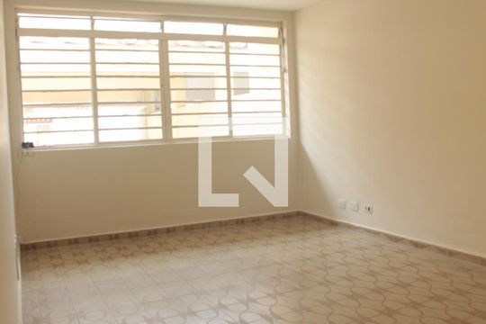 Sala de casa à venda com 4 quartos, 180m² em Vila Sônia, São Paulo