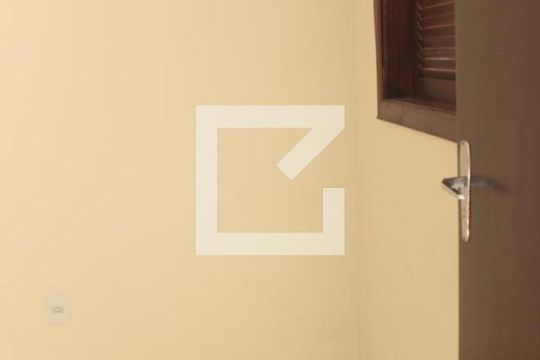 Quarto 1 de casa à venda com 4 quartos, 180m² em Vila Sônia, São Paulo