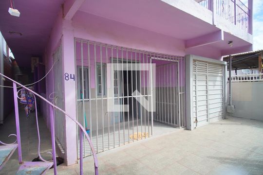 Fachada de casa à venda com 4 quartos, 250m² em Santos Dumont, São Leopoldo