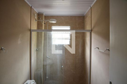 Banheiro de casa para alugar com 1 quarto, 55m² em Horizontal Park, Cotia
