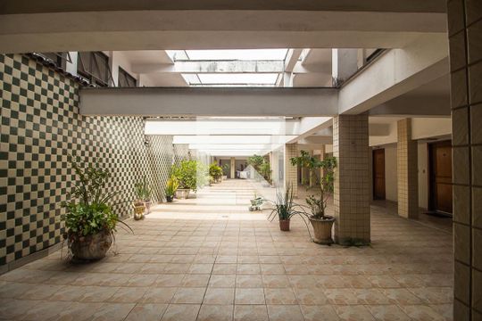 Apartamento à venda com 2 quartos, 76m² em Azenha, Porto Alegre
