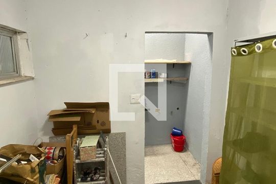 Quarto de Serviço de casa à venda com 3 quartos, 100m² em Vila Babilônia, São Paulo