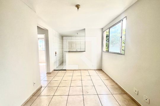 Sala de apartamento à venda com 2 quartos, 45m² em Kennedy, Contagem